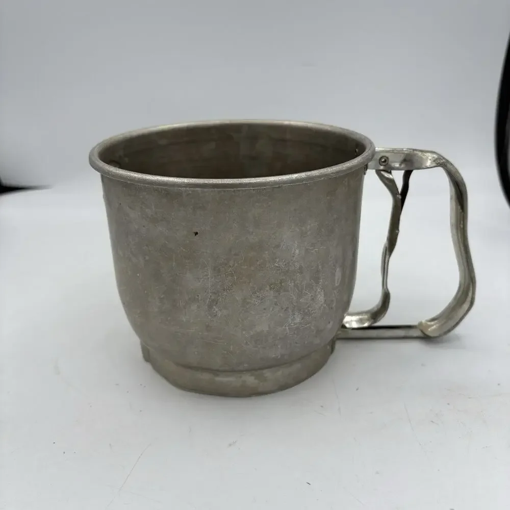 Foley 5 Cup‎ Metal Sifter Manual Squeeze Handle 4.75